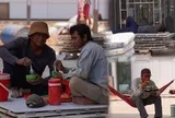 'Bữa cơm nhanh, giấc ngủ vội' giữa nắng gắt ở đại công trường sân bay Long Thành
