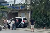 Ô tô va chạm xe máy, 3 người trong gia đình thương vong