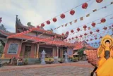 Kỳ bí 12 dòng cổ tự phía sau tượng Phật Lồi trong ngôi chùa ở Gia Lai