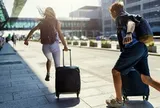Đến sân bay sát giờ, trào lưu khiến nhiều người "thót tim"