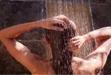 Cô gái bỏ tắm nhiều tháng liền và cái kết bất ngờ
