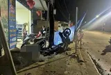 Xe máy tông vào gốc cây bên đường, hai thanh niên ở Đắk Lắk thương vong
