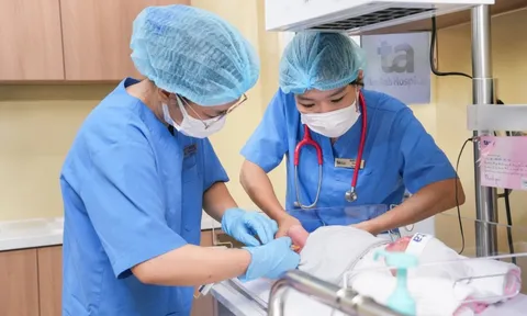 Bác sĩ Trương Hữu Khanh cảnh báo 1 loại virus có tốc độ lây gấp 4 lần cúm mùa: Dễ bùng phát vào mùa lạnh