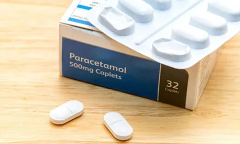 Uống Paracetamol sai cách, nữ sinh 14 tuổi phải cấp cứu gấp