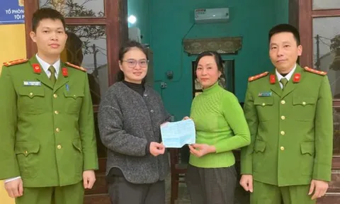 Cô gái sinh năm 1996 chuyển khoản thành công 2,2 tỷ đồng rồi phải báo công an