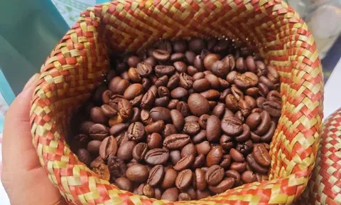 Giá cà phê bật tăng mạnh