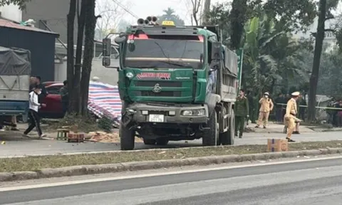 Cán bộ CSGT bị xe ben đâm tử vong khi làm nhiệm vụ