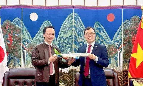 Nóng: Ông Trịnh Văn Quyết chính thức tái xuất