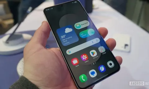 "Dùng thử mẫu máy hơn 10 triệu này của con gái, giờ tôi chẳng còn muốn mua điện thoại nào đắt tiền nữa"