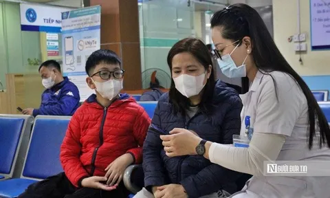 Khi người bệnh được "khám trước trả sau"...