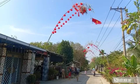 Xuân về trên miền núi ở tỉnh Lâm Đồng: Dựng cây nêu giữ hồn quê Tết cổ truyền