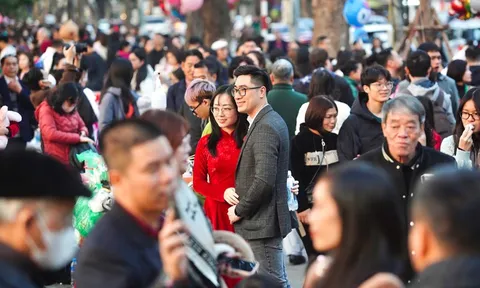 Thời tiết mùng 1 Tết: Bắc Bộ đón không khí lạnh, Nam Bộ có nơi nóng trên 35°C