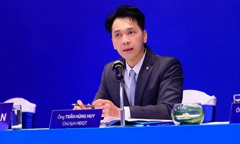 Chân dung Chủ tịch ngân hàng tuổi Ngọ trẻ nhất Việt Nam: Sở hữu profile “khủng”, lấy bằng tiến sĩ tuổi 33