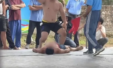 Đô vật bị gãy cổ tử vong ở hội làng đầu năm