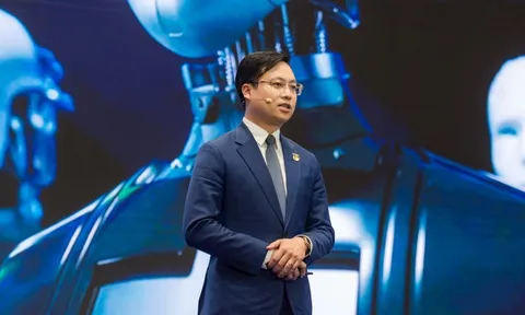 TS Trần Quang Hưng: Nếu Mỹ khởi phát công nghệ, Trung Quốc có trung tâm dữ liệu, Ấn Độ là “văn phòng” thế giới, thì Hà Nội có cơ hội trở thành HUB thử nghiệm toàn cầu