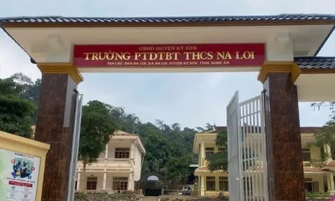 Hai nữ sinh lớp 8 nghỉ học lấy chồng theo tục “bắt vợ” sẽ đi học lại