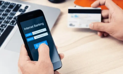 Từ tháng 3, người chuyển khoản dưới 50.000 đồng tại ngân hàng này cần chú ý!