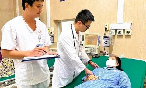 Đốt than xông cảm cúm, người phụ nữ 49 tuổi hôn mê