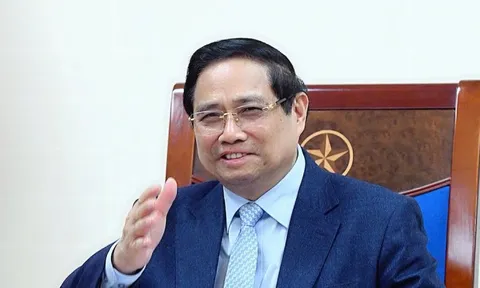 Qatar và UAE cam kết thực hiện hợp đồng, hỗ trợ tối đa nhu cầu năng lượng của Việt Nam