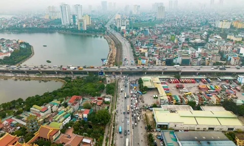 Vingroup của tỷ phú Phạm Nhật Vượng cùng một xã Hà Nội lấy ý kiến về mở rộng trục đường dài hơn 36km, vốn đầu tư 153.000 tỷ đồng, chạy qua 21 xã, phường