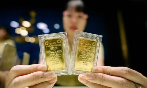 Giá vàng tăng sốc