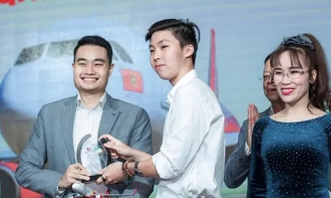 Con trai chủ tịch Hòa Phát, Vietjet Air chi nghìn tỷ đồng "bắt đáy" cổ phiếu