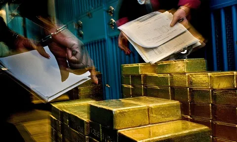 Cả thế giới đang khát vàng mà tại sao 60 quốc gia này lại giấu 400.000 thỏi dưới một mê cung "âm hiểm"?