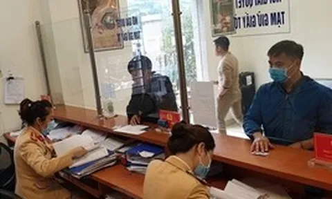 Nộp phạt vi phạm giao thông chậm sẽ bị xử lý thế nào?