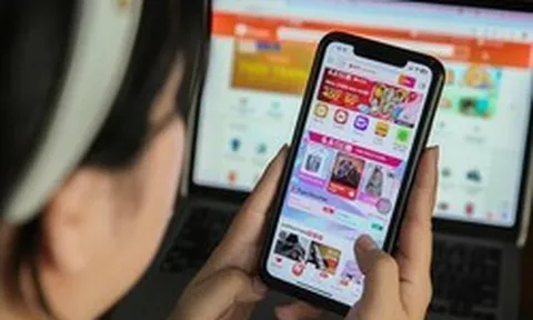 Mua online tưởng rẻ, ai ngờ "dính" thêm khoản phí này