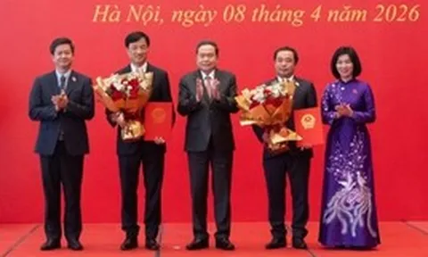 Ông Nguyễn Duy Ngọc và Trần Đức Thắng chuyển sinh hoạt Đoàn đại biểu Quốc hội