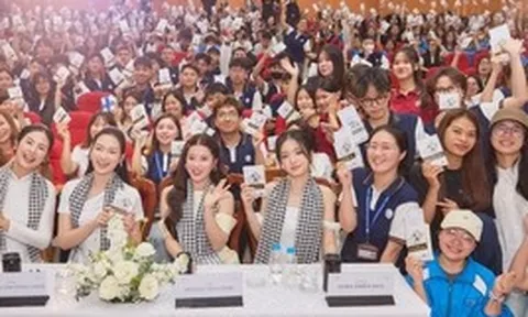 Hành trình từ trái tim khơi dậy khát vọng lớn trong thế hệ trẻ
