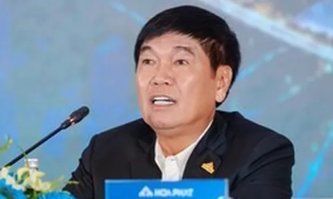 Lo Hòa Phát "bán ế" thép ray, bị thép Trung Quốc cạnh tranh, Chủ tịch Trần Đình Long nói gì?