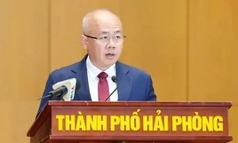 Phê chuẩn ông Đỗ Thành Trung giữ chức Chủ tịch thành phố Hải Phòng