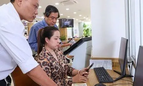 Nhìn lại 10 lần tăng lương cơ sở từ năm 2010, tăng mạnh 30% vào năm nào?