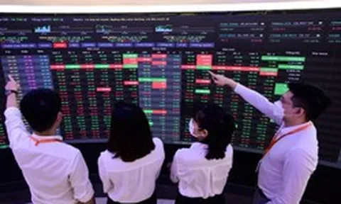 Các Công ty chứng khoán nói gì về phiên VN-Index bất ngờ đảo chiều?