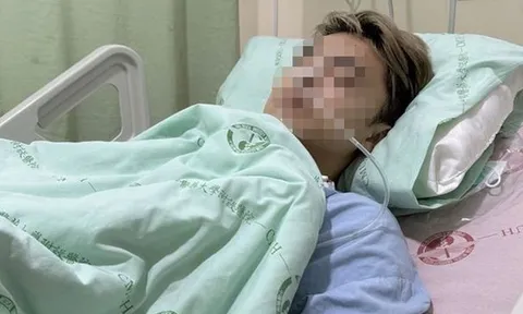 Bỏ qua dấu hiệu "lạ" suốt 1 năm, người đàn ông 50 tuổi sốc khi biết mắc ung thư