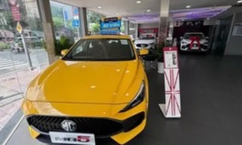 Đằng sau làn sóng nhập khẩu ô tô Trung Quốc