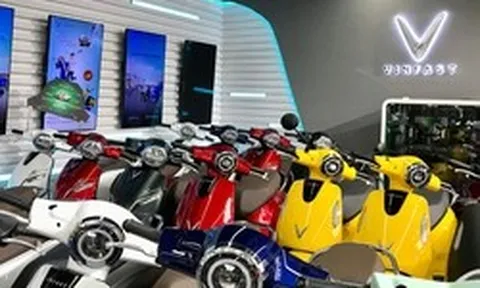 Người Việt đổ xô mua xe máy điện, VinFast ghi nhận lượng đơn hàng cao nhất từ trước đến nay