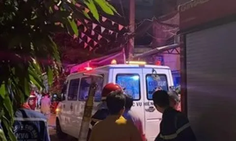 Đi học về, nam sinh bàng hoàng phát hiện cha tử vong trên tầng hai