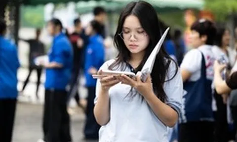 Thi tốt nghiệp THPT 2026 buổi cuối cùng: Các môn tự chọn liệu có "mưa" điểm 10?