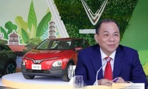 "Khách sộp" ở Hà Nội vừa mua thêm 2.000 xe điện VinFast, trong đó có nhiều xe VF5, là ai?