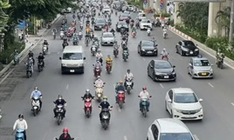 Bất ngờ về tình hình không khí Hà Nội, TP.HCM sau 1 tháng dùng xăng E10