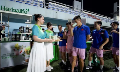 HERBALIFE TIẾP TỤC ĐỒNG HÀNH CÙNG CÁC ĐỘI TUYỂN BÓNG ĐÁ VIỆT NAM