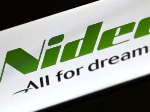 Tập đoàn hàng đầu Nhật Bản bị loại khỏi Nikkei 225 vì bê bối kế toán nghiêm trọng, cổ phiếu rơi tự do 20%/ngày