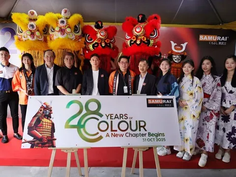 SAMURAI Paint kỷ niệm 28 năm thành công với việc ra mắt dòng sơn phun ô tô đầu tiên