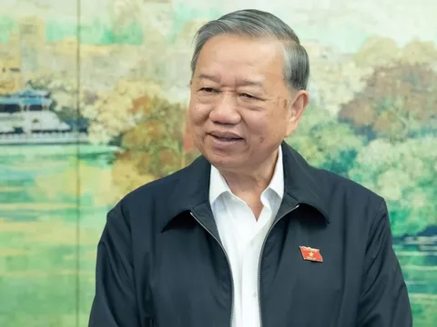 Tổng Bí thư: Tăng trưởng mà hết tháng hết tiền, ốm đau rồi cuộc sống không vui thì không phải mục tiêu