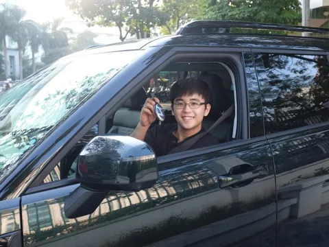 Bản hybrid một lần đổ xăng đi hơn 1.100km: Đây là chiếc Santa Fe được mong nhất?