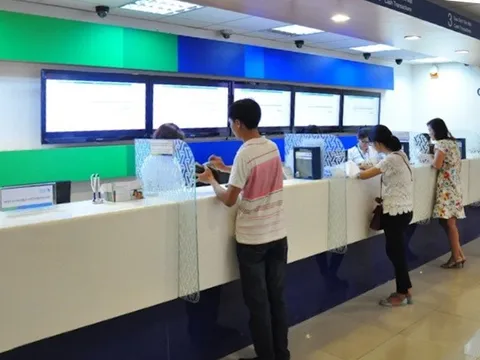 Thu phí 150.000 đồng/tháng với người dùng tài khoản ngân hàng sau