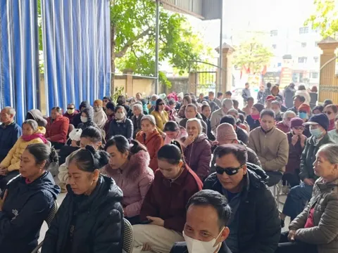 Có những điều không cần ánh sáng để nhìn thấy