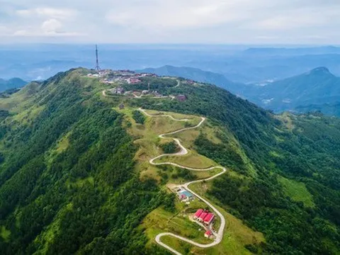 Việt Nam sắp có thêm cáp treo lên đỉnh núi, dự kiến rót hơn 7.300 tỷ